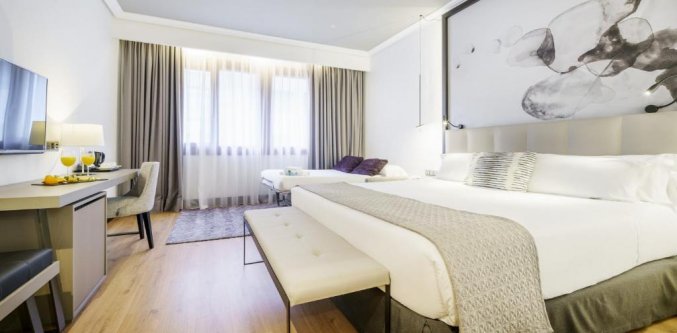 Junior Suite in Hotel Ilunion Bilbao