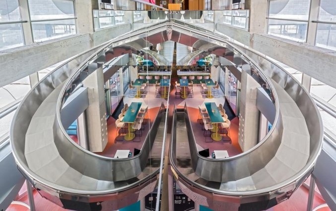 Glijbaan van Hotel Barcelo Malaga