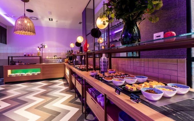 Ontbijtbuffet van NYX Hotel Bilbao by Leonardo Hotels
