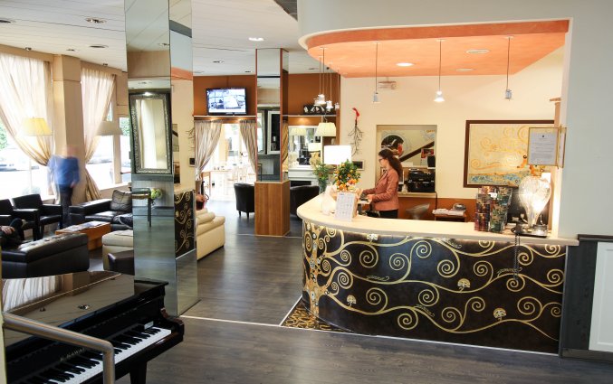 Receptie van hotel Italia Verona