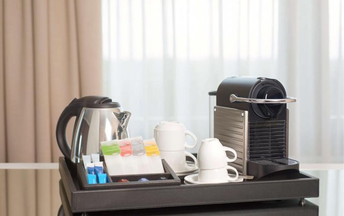 Thee- en koffiefaciliteiten van NH Collection Villa de Bilbao