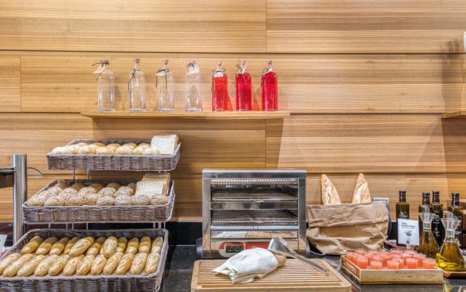 Ontbijtbuffet van Hotel Sercotel Coliseo in Bilbao