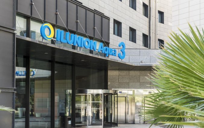Entree van Hotel Ilunion Aqua 3 in Valencia