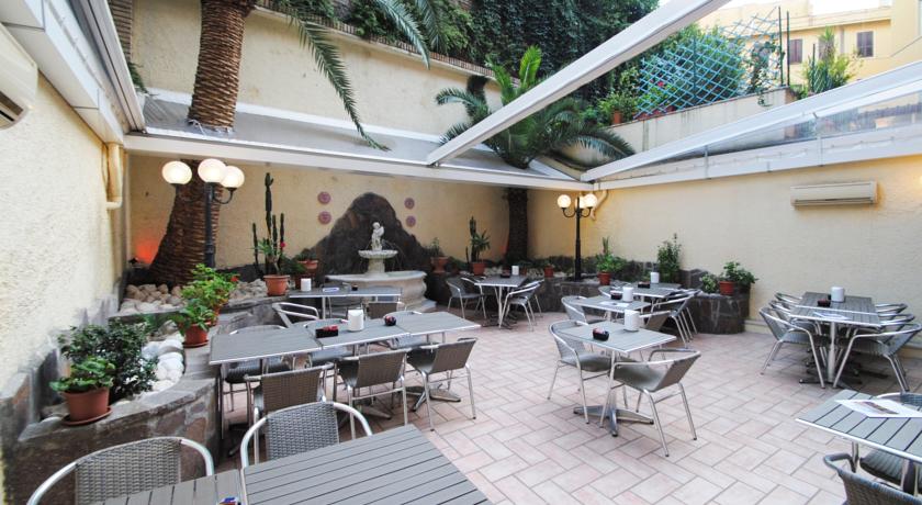 Terras van Hotel Verona