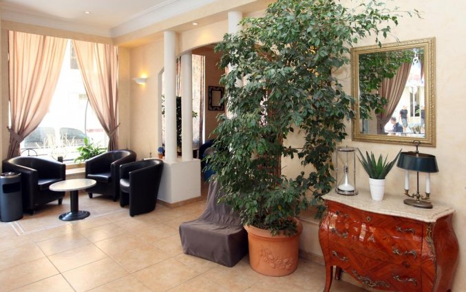 Lounge van hotel Trocadero Nice
