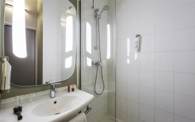 Badkamer van Hotel Ibis Bordeaux Centre Gare Saint Jean