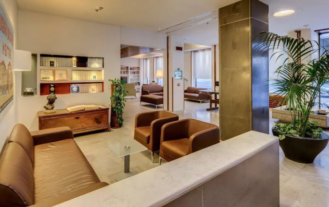 Lounge van Hotel Best Western Plus Bologna in Venetie