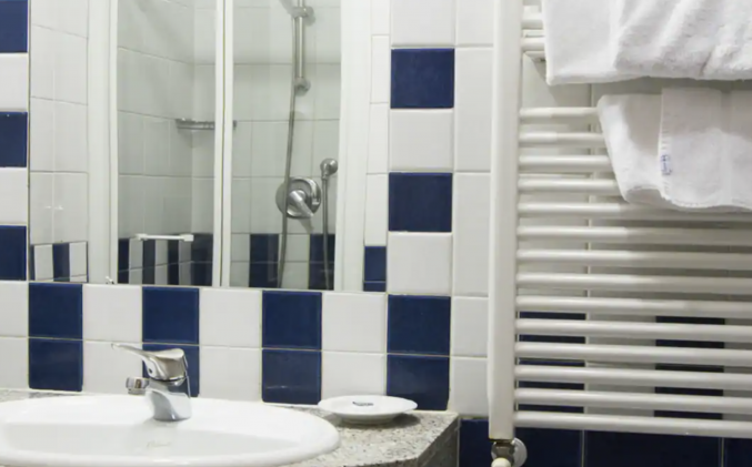 Badkamer in Hotel Porta Faenza