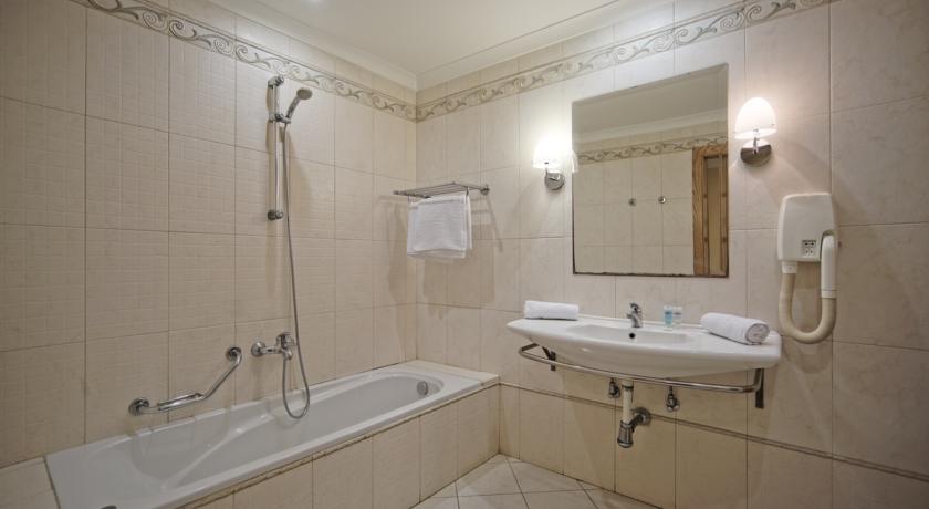 Badkamer van Aparthotel Porto Azzurro op Malta