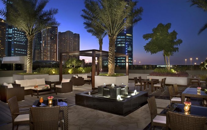 Terras van Hotel Atana