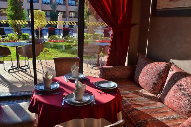 Zitgedeelte in kamer van Kasbah Hotel & Spa in Marrakech