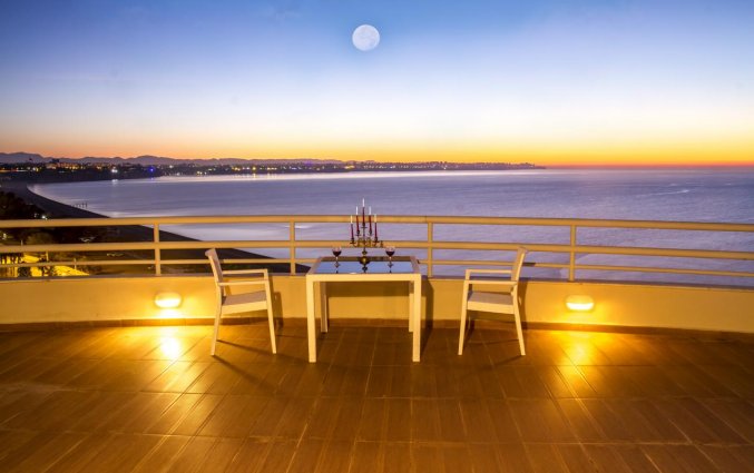 Terras van Hotel The Corner Park in Antalya