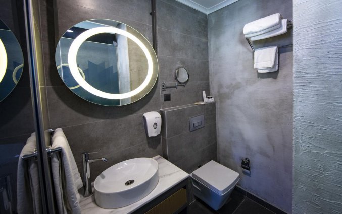 Badkamer van Hotel & Spa Laren Family in Antalya