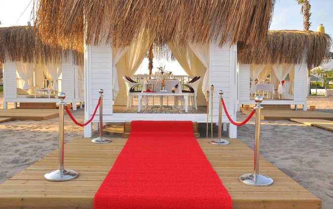 Restaurant van Resort Ramada by Wyndham Lara in Antalya