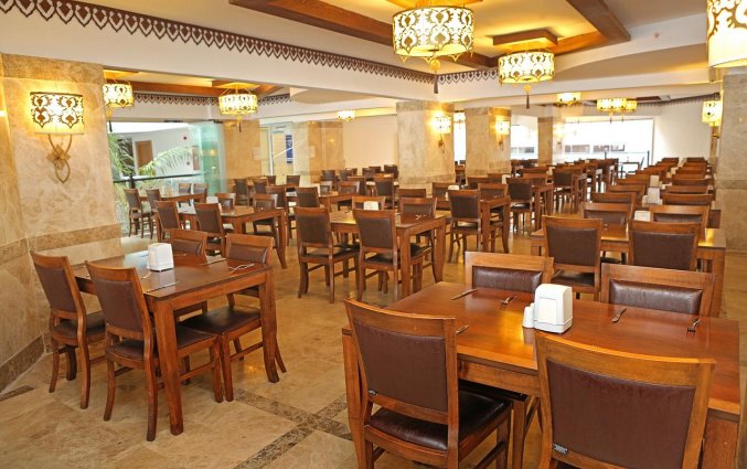 Restaurant van Hotel Blue Wave Suite in Alanya