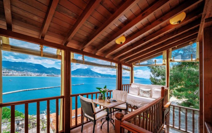 Terras van Hotel Villa Turka in Alanya