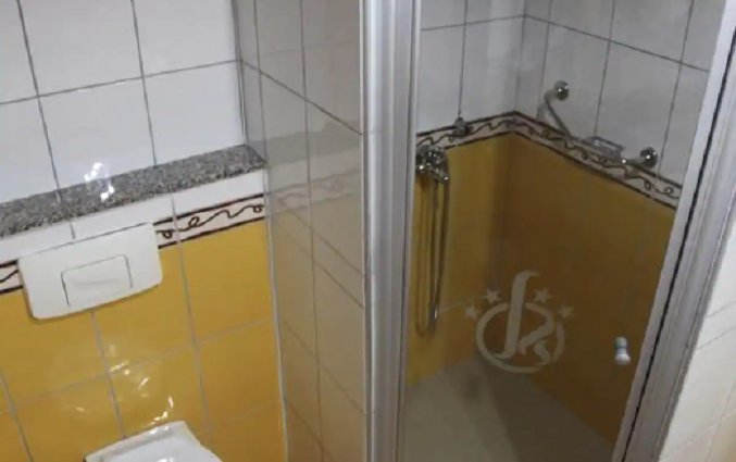 Badkamer van Hotel Kahya in Alanya
