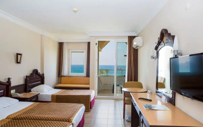 Slaapkamer van Hotel Kahya in Alanya