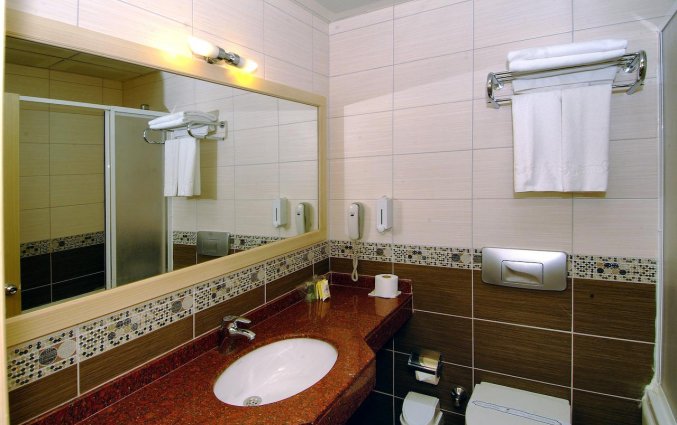 Badkamer van Hotel Gardenia Beach in Alanya