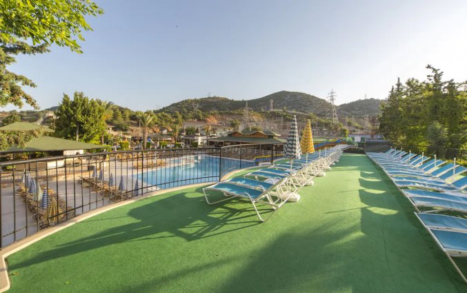 Tuin van Hotel Beach Club Doganay in Alanya