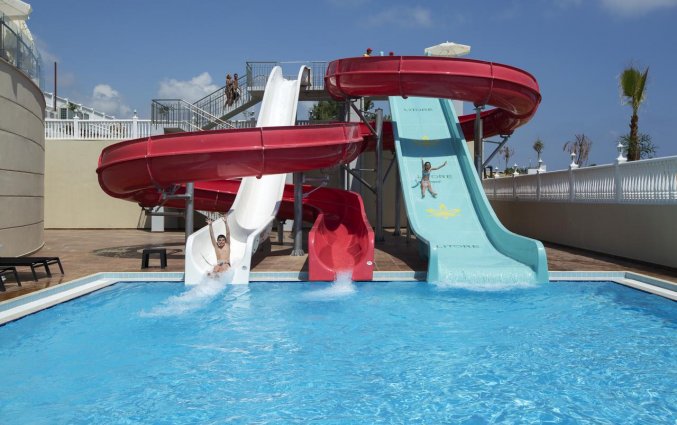 Waterglijbanen van Hotel Litore Resort & Spa in Alanya