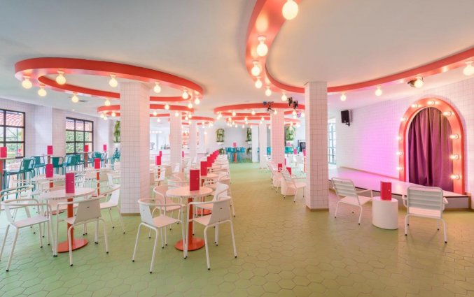 Entertainment van Appartementen Allegro Isora op Tenerife