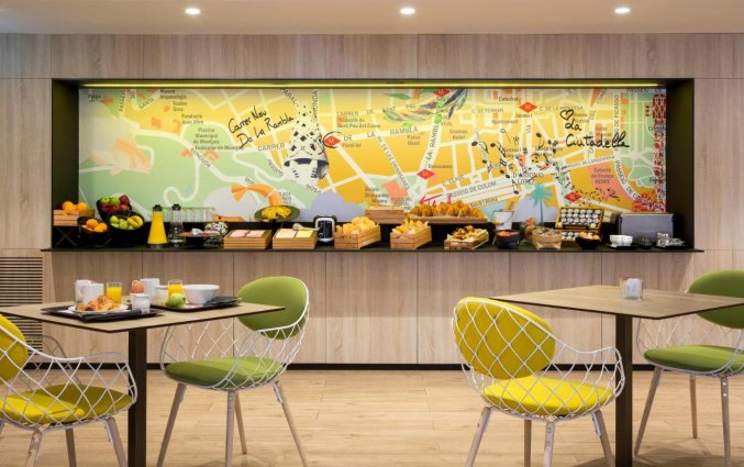 Ontbijtzaal van hotel Citadines Ramblas Barcelona