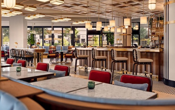 Bar van Hilton Vienna Park Wenen