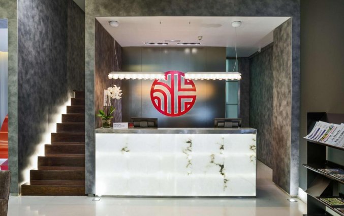 Receptie van NH Collection Lisboa Liberdade Lissabon