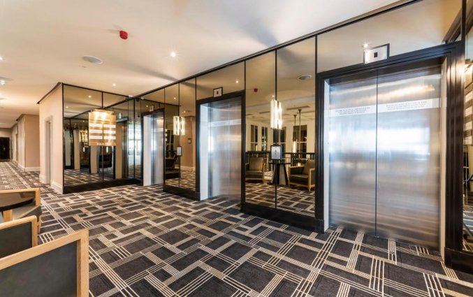 Gang van Hilton Prague Old Town Praag