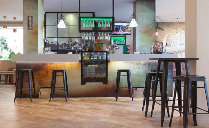 Bar van Hotel Puerta de Toledo Madrid