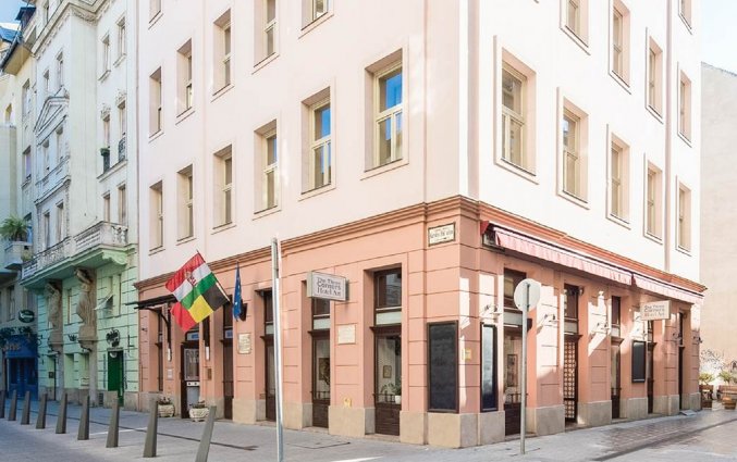 The Three Corners Hotel Art Budapest