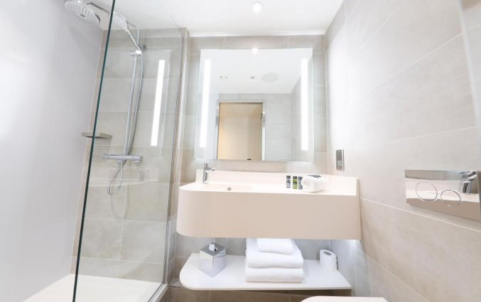 Badkamer van Marlin Hotel Stephens Green