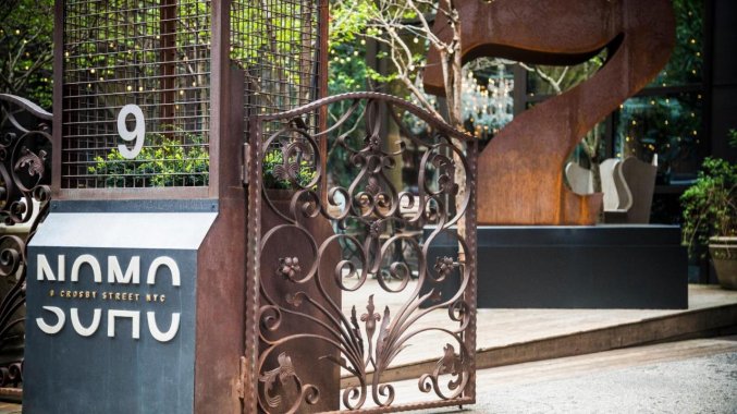 Ingang van hotel NoMo SoHo