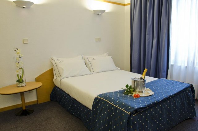 Tweepersoonskamer van aparthotel VIP Executive Eden in Lissabon