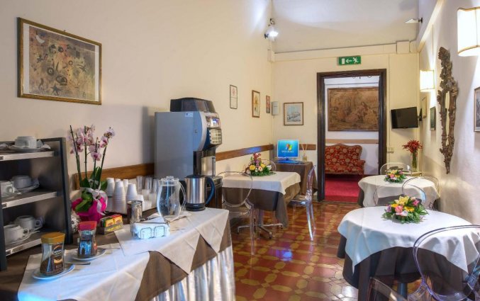 Ontbijtbuffet van Hotel Paris Florence