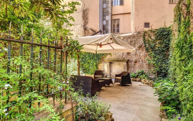 Terras van Trevi Collection Rome