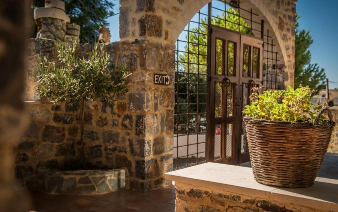 Ingang van Balsamico Traditional Suites Chersonissos