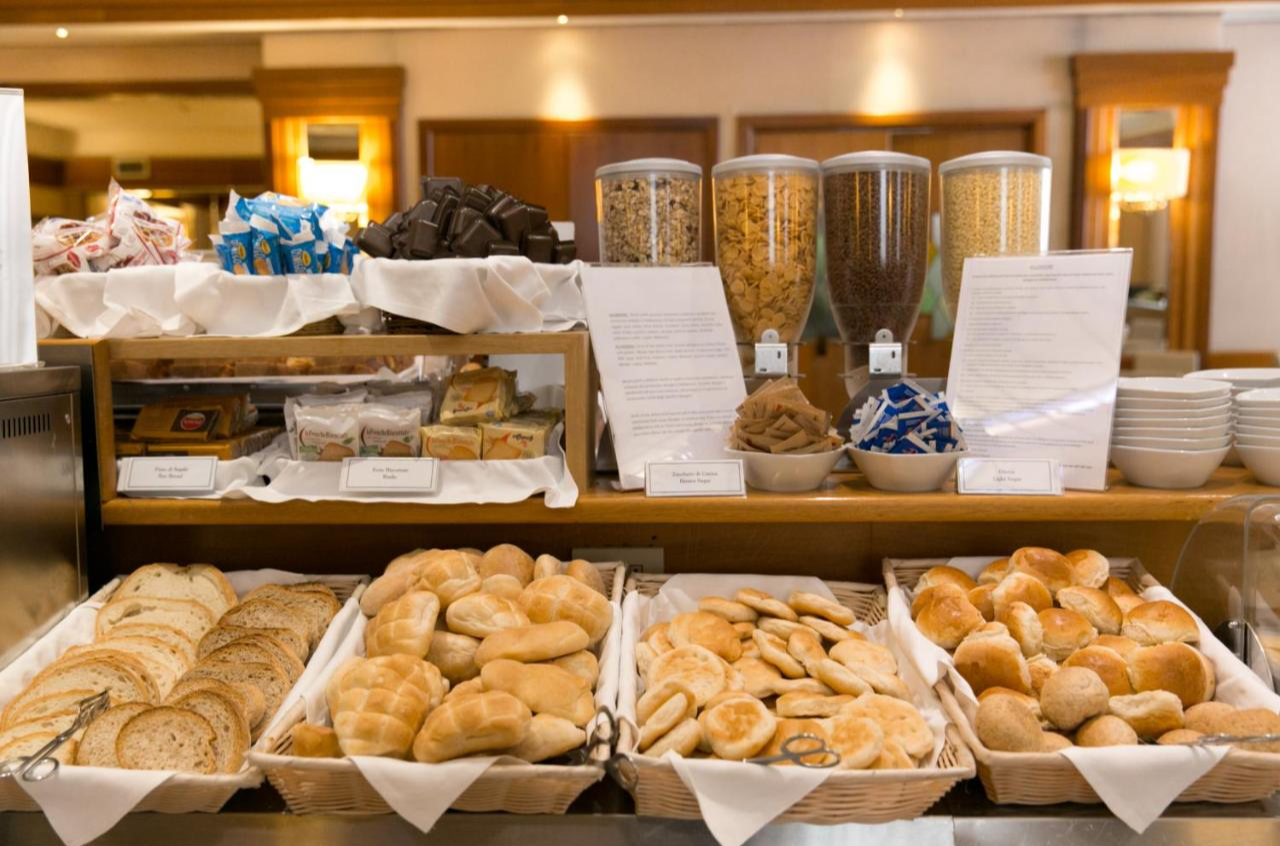 Ontbijtbuffet van Hotel Best Western President Rome