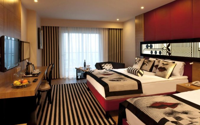 Delphin Imperial Familie