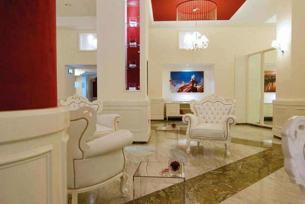 Zithoek van iH Hotels Bari Oriente