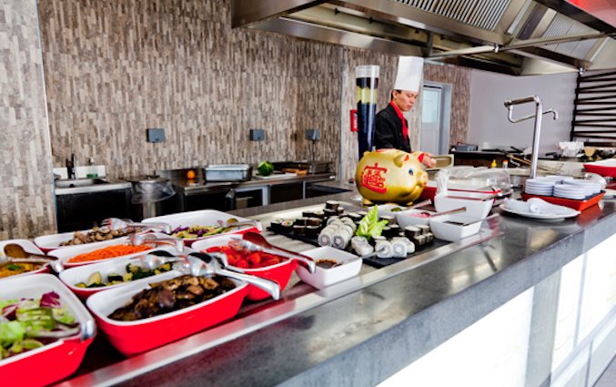 Buffet van Resort DB Seabank op Malta