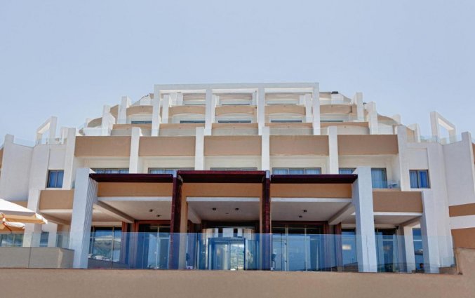 Ingang van Resort DB Seabank in Malta