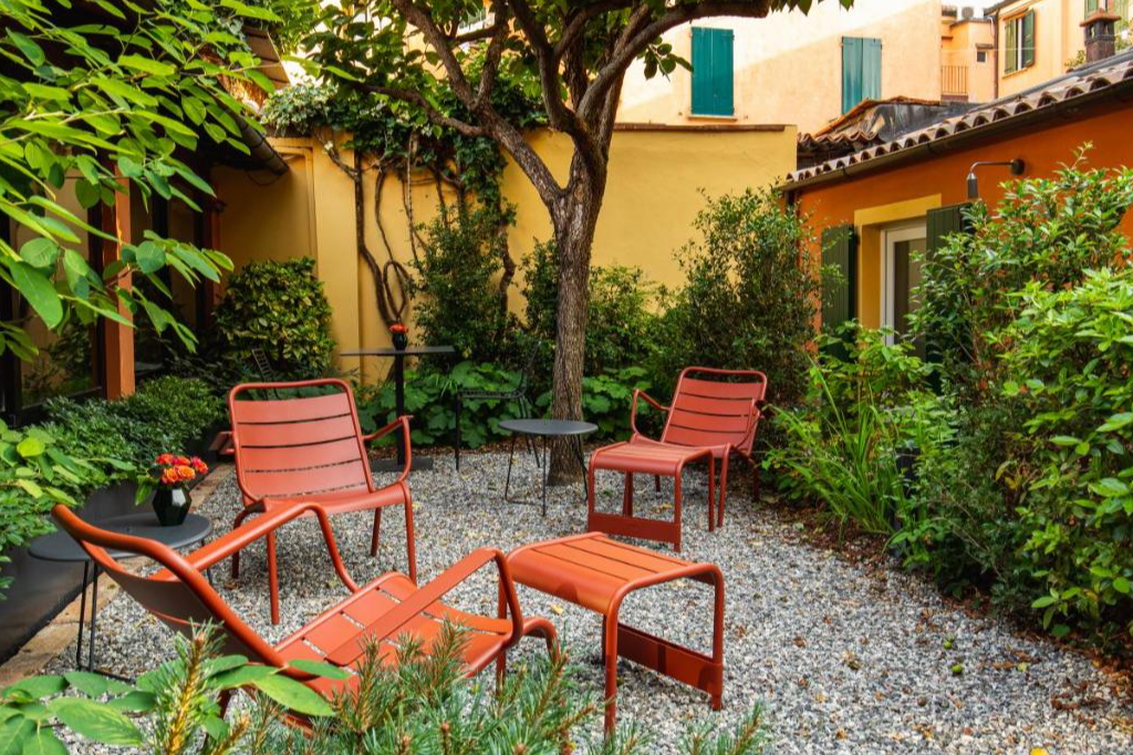 Binnentuin van Hotel Porta San Mamolo in Bologna