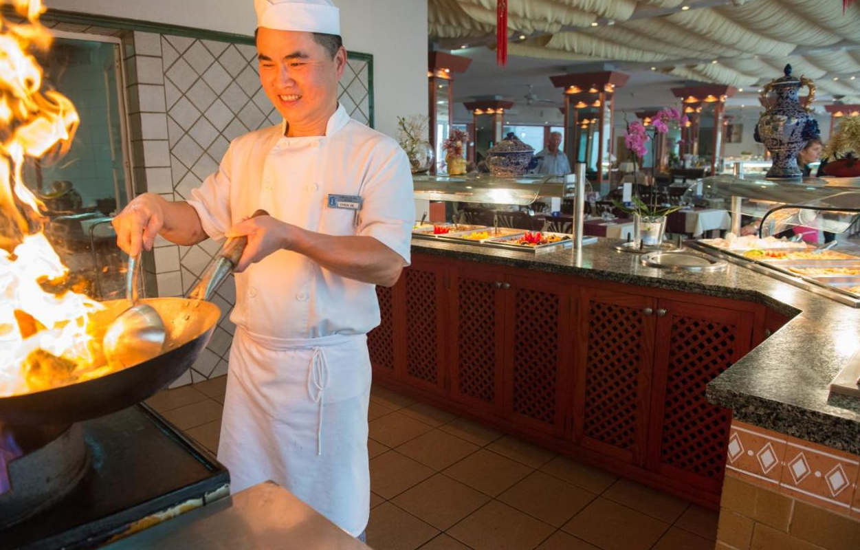 restaurant sahara playa