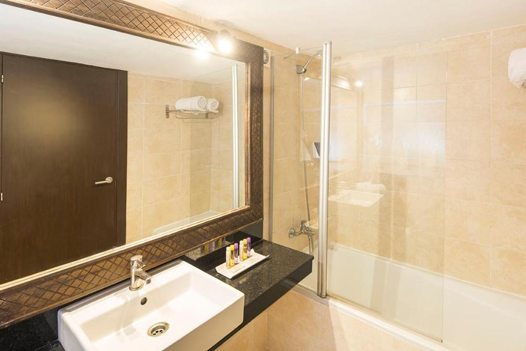 Badkamer van Hotel FERGUS Style Bahamas