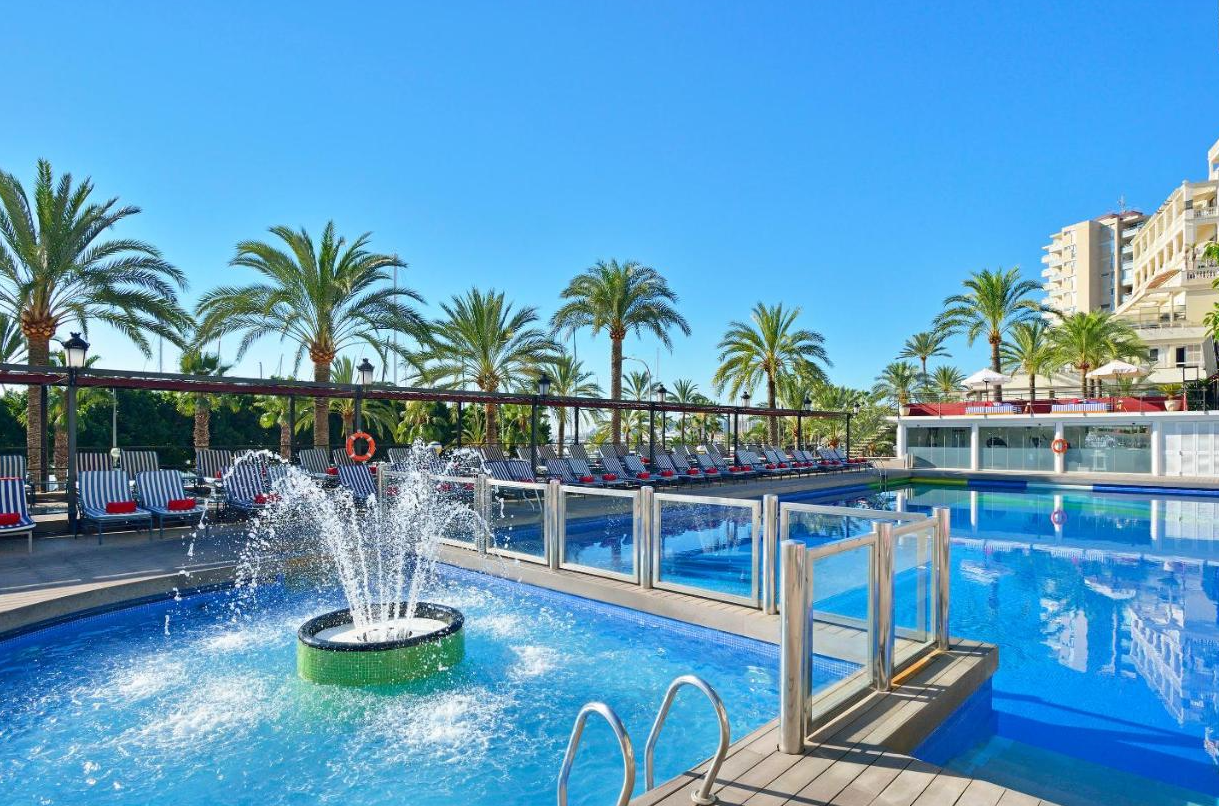 Buitenzwembad Hotel Victoria Gran Meliá Mallorca