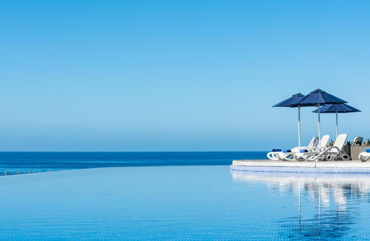 Zwembad Marina Suites Puerto Rico