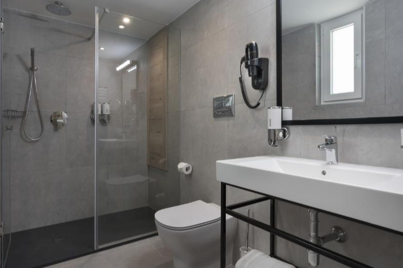 Azur Hotel by ST Hotels