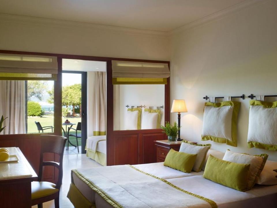 Roda Beach Resort & Spa